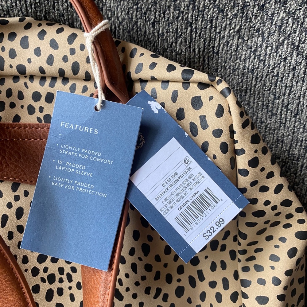 NWT Target Universal Thread Brand backpack!